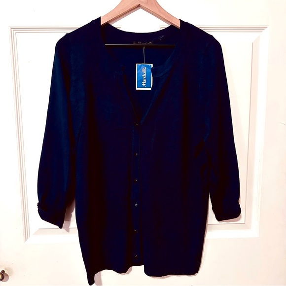 Cyrus Sweaters - Cyrus | Sweater | Woman’s Navy Cardigan